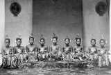Susuhunan, or in short version Sunan, is a title used by the kings of Mataram and then by the hereditary rulers of Surakarta, Indonesia.<br/><br/>

The rulers of Surakarta traditionally adopt the reign name Pakubuwono (also spelled Pakubuwana). Susuhunan is specific to the rulers of Surakarta; the rulers of Yogyakarta, who are also descended from the Mataram dynasty have the title Sultan.<br/><br/>

The full title of the Susuhunan in Javanese is Sampeyan Dalem ingkang Sinuhun Kanjeng Susuhunan Prabhu Sri Paku Buwana Senapati ing Alaga Ngabdulrahman Sayidin Panatagama (His Exalted Majesty, The Susuhunan, King Paku Buwana, Commander-in-chief in war, Servant of the Most Gracious, Caliph who safeguards the Religion).